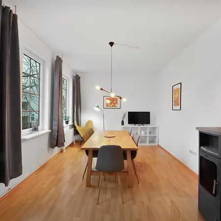 Διαμέρισμα Moderne Mit Badewanne Und Kueche *